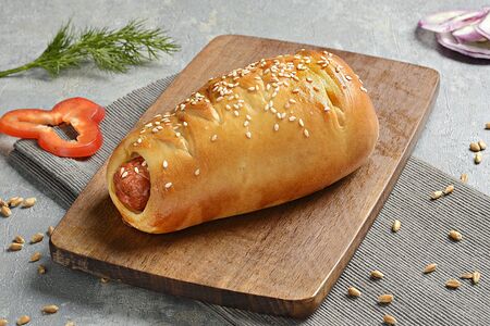 Сосиска сыром и с картошкой