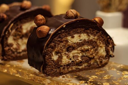 Шоколадное полено орех