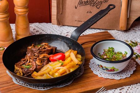 Медальоны из говяжьей вырезки на гриле