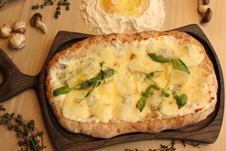 Не пицца с сырами