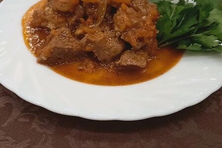 Гуляш из телятины