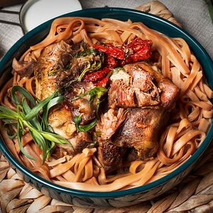 Գառան թիակ թարխունով