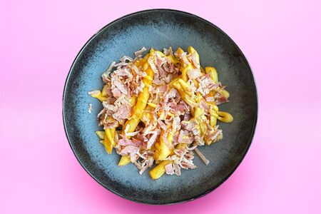 Картофель фри с беконом