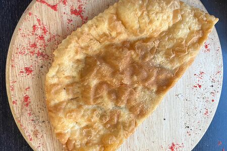Чебуреки с сыром