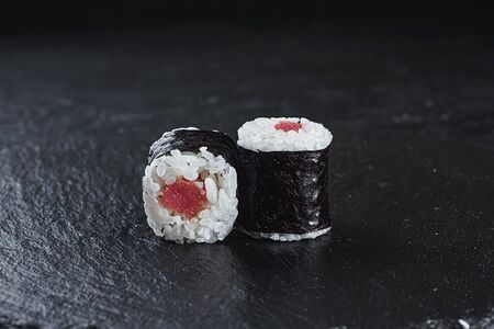 Классический с тунцом