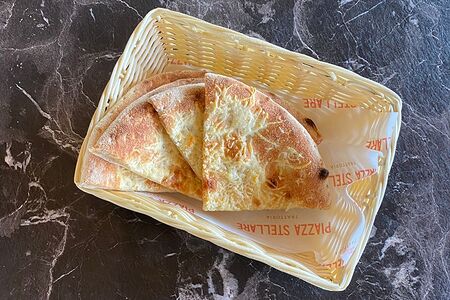 Фокачча с пармезаном