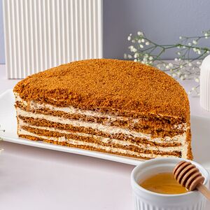 Медовик классический (половинка)
