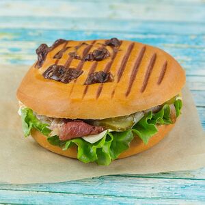 Сэндвич Панини с беконом