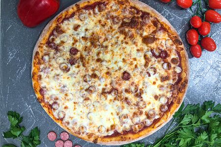 Пицца Баварская острая