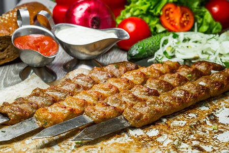 Ассорти из люля-кебаб