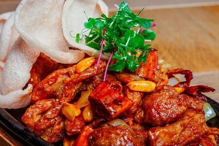 Куриное филе с арахисом