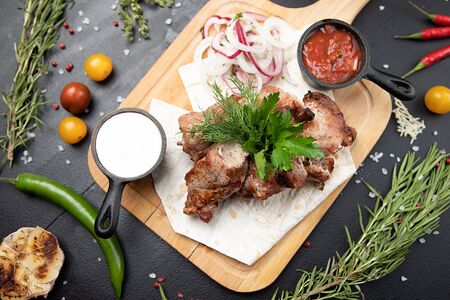 Шашлык из cвинoй шеи