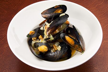 Мидии в створках