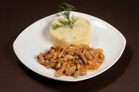 Бефстроганов из говядины