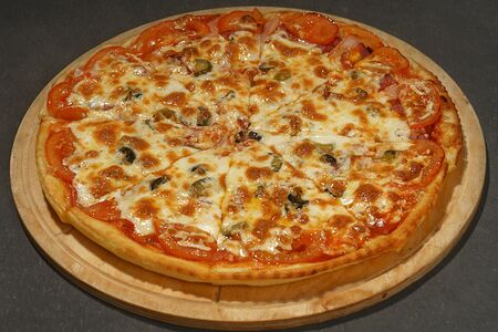 Пицца с курицей