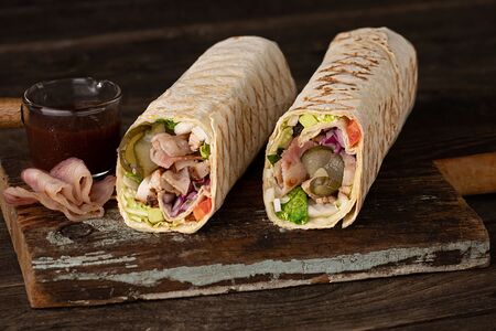 Мраморная говядина с цыпленком на гриле