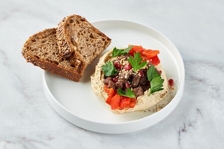 Хумус с мраморной говядиной