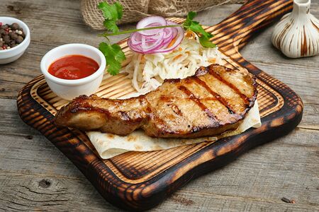 Шашлык из cвинoй корейки