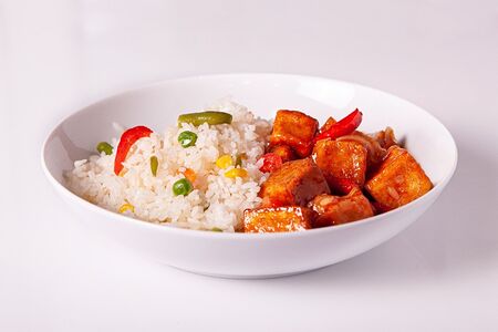 Тофу в кисло-сладком соусе