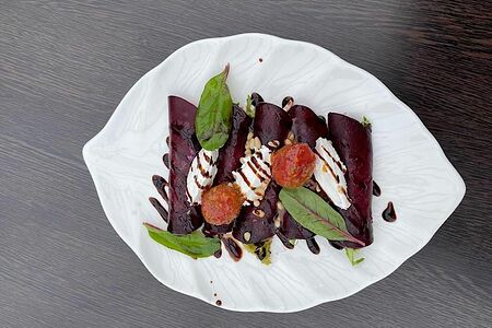 Карпаччо из печеной свеклы