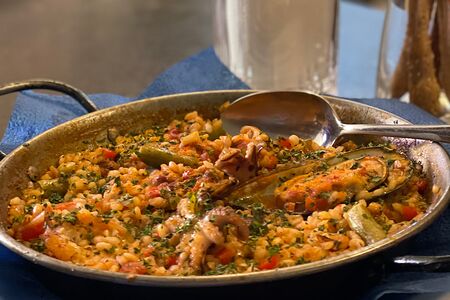 Paella de marisco