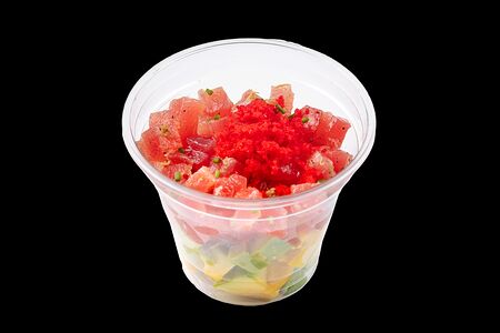 Тартар с тунцом и трюфельным маслом