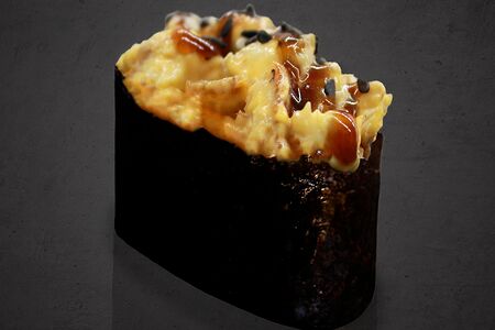 Гункан с угрём