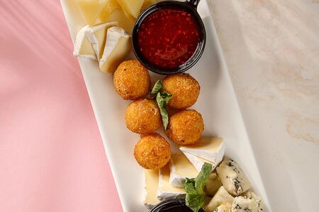 Сырное плато