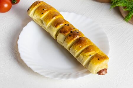 Охотничьи колбаски в тесте