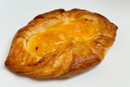 Дениш Тропический манго