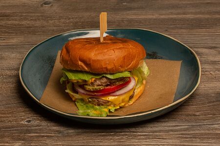 Двойной чизбургер