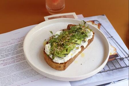 Бутерброд с авокадо