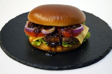 Острый козырек