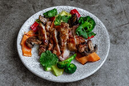 Имбирный цыпленок