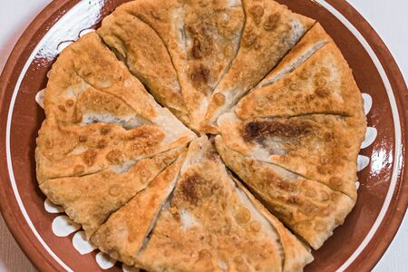 Жареная плацинда с картофелем