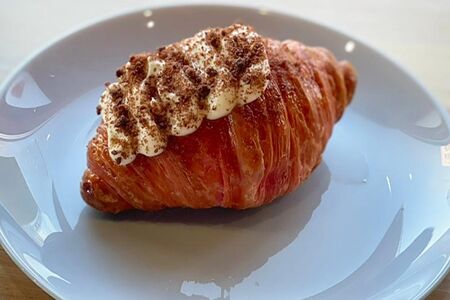 Круассан Красный бархат