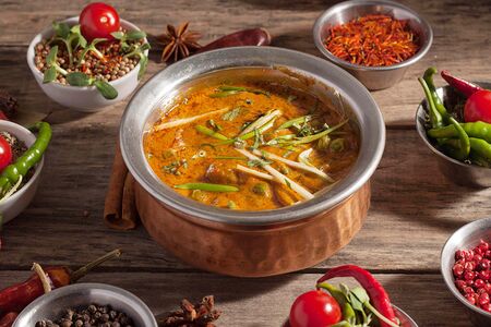 Шабнам карри