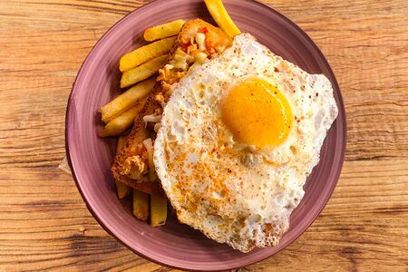 Слоппи Джо с яйцом