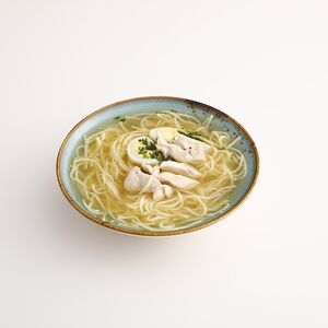 Куриный суп с лапшой