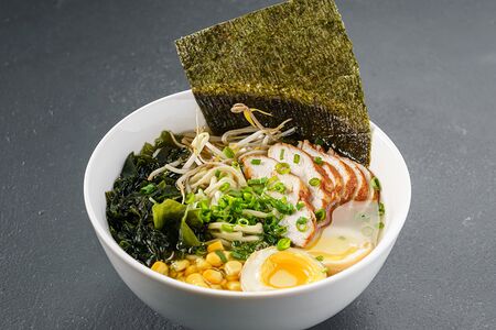 Рамен с курицей