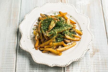 Жаренный картофель с грибами