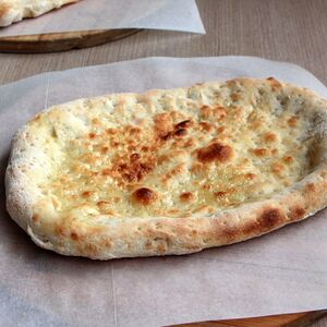 Фокачча с моцареллой