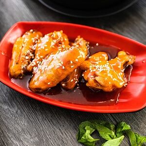 Куриные крылья в остром соусе