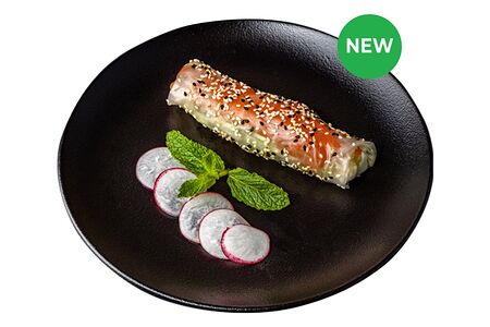 Спринг-ролл с лососем