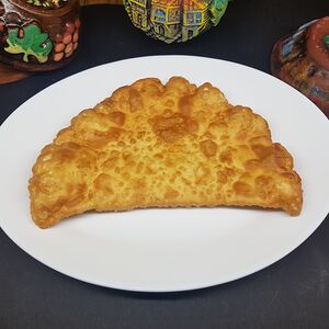 Чебурек с сулугуни