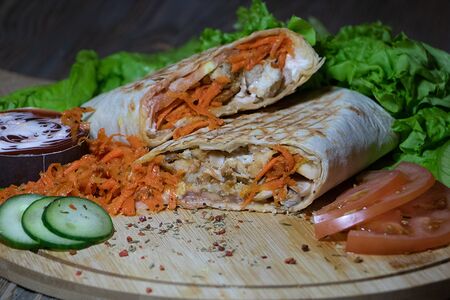 Шаурма с корейской морковью