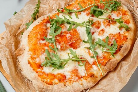 Пицца римская маргарита