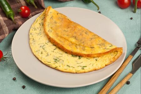 Омлет с сыром и зеленью