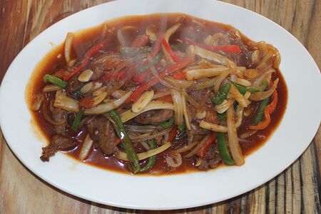 Жареная фунчоза