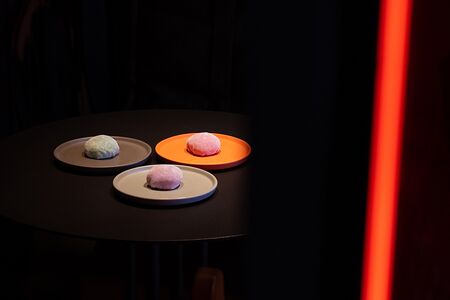 Моти с апельсином и шоколадным кремом